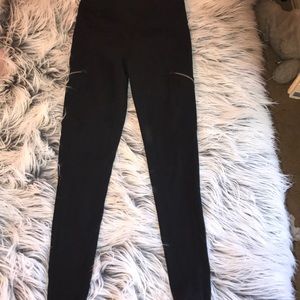 Barely worn Athleta leggings